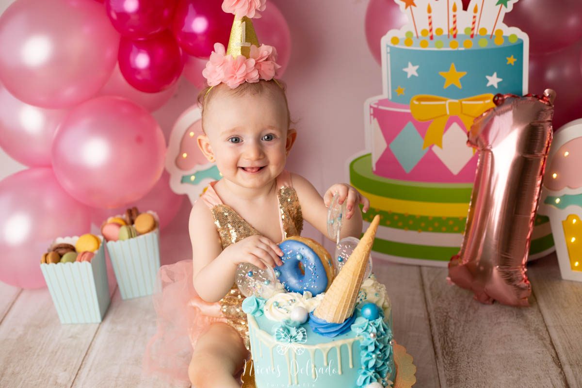 primer-ano-de-norah-su-sesion-de-cake-smash-realizada-por-nieves-delgado